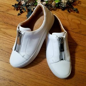 Frye Women's Lena Zip Low Fashion Sneakers ( D2)